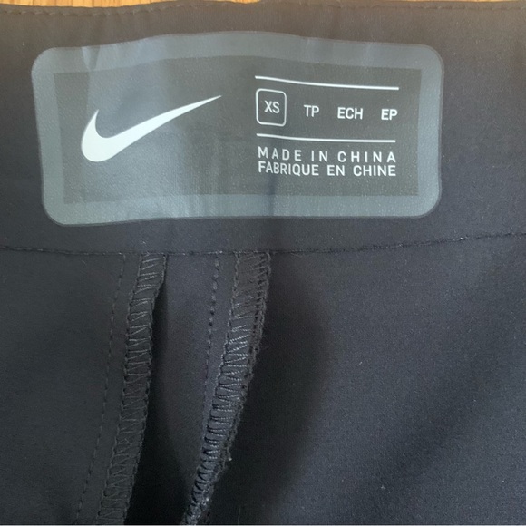 Nike Pants Women’s Sportswear City Ready Snap Leg Size XS Black CJ4022-010 - Picture 7 of 12